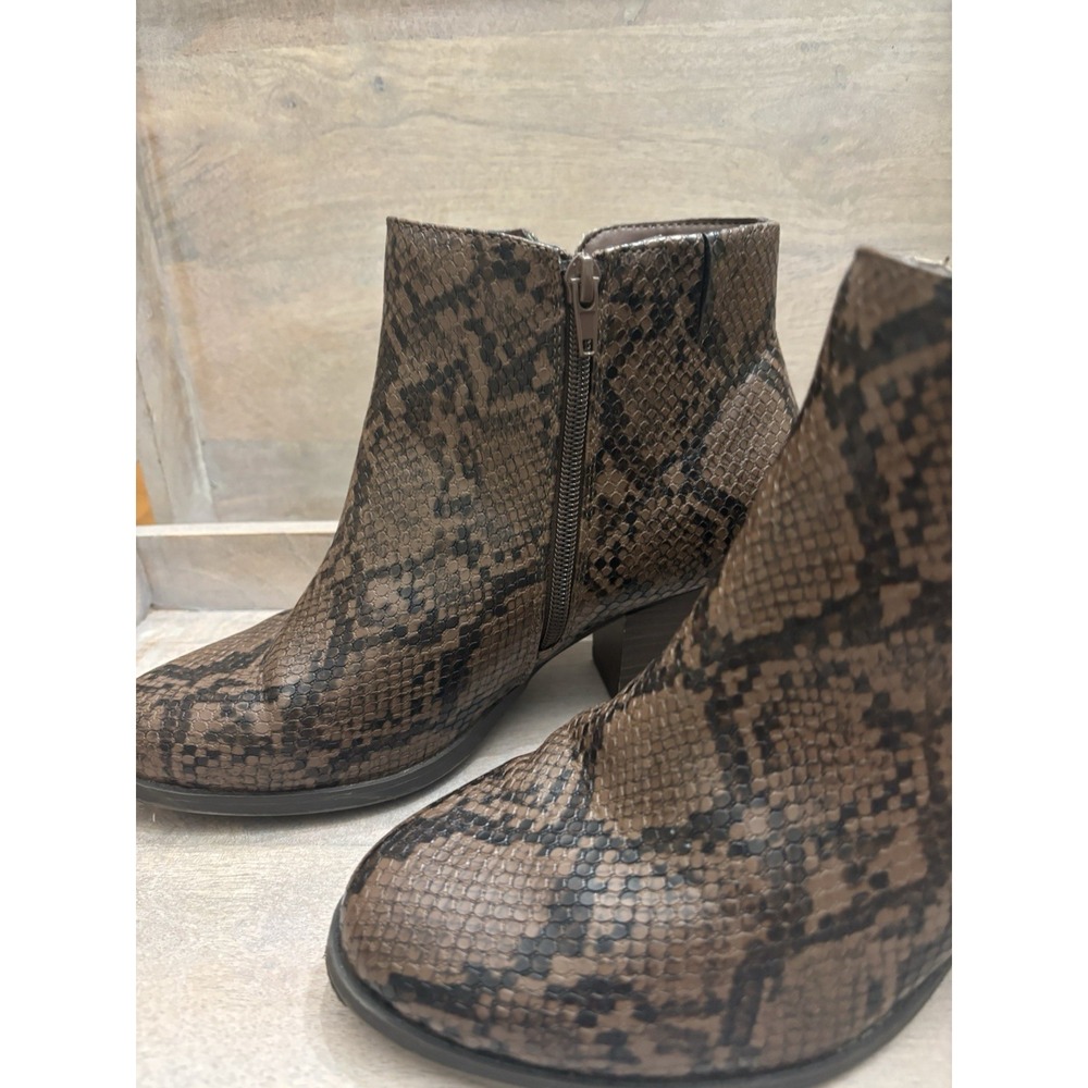Lane Bryant Snakeskin Brown Black Ankle Booties Sz 8W - Picture 3 of 10